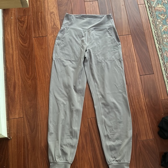 Lavender align joggers - Picture 3 of 5